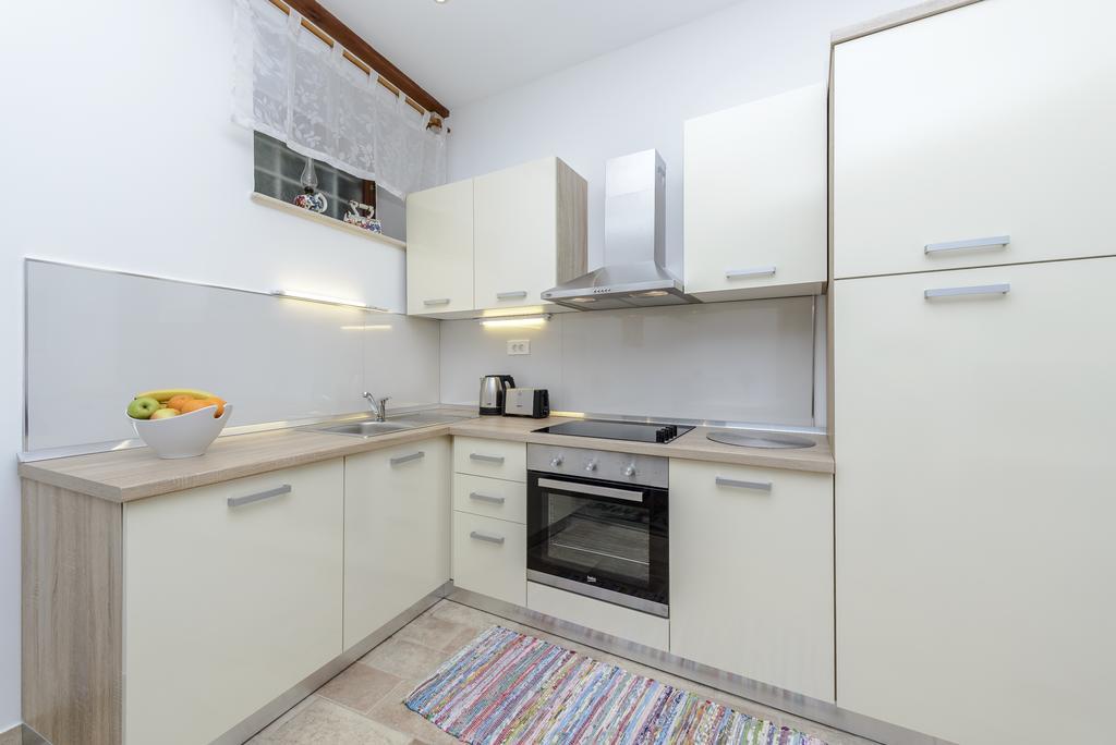 Apartment Riva ซัฟทัท ภายนอก รูปภาพ