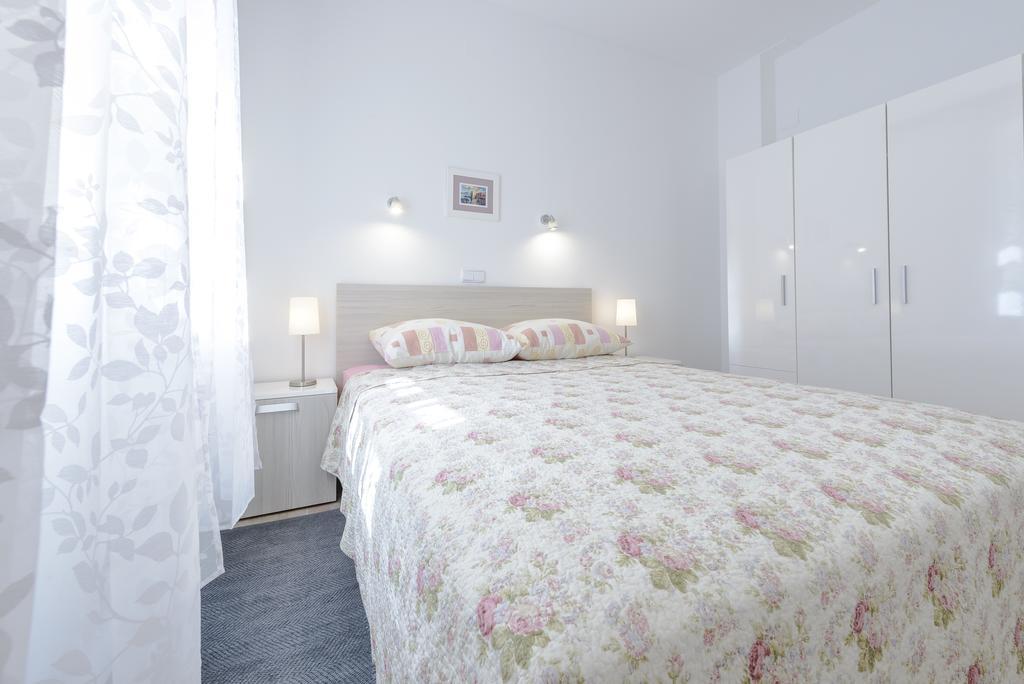 Apartment Riva ซัฟทัท ภายนอก รูปภาพ